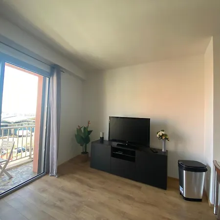 Appartement T2 La Singuliere *
